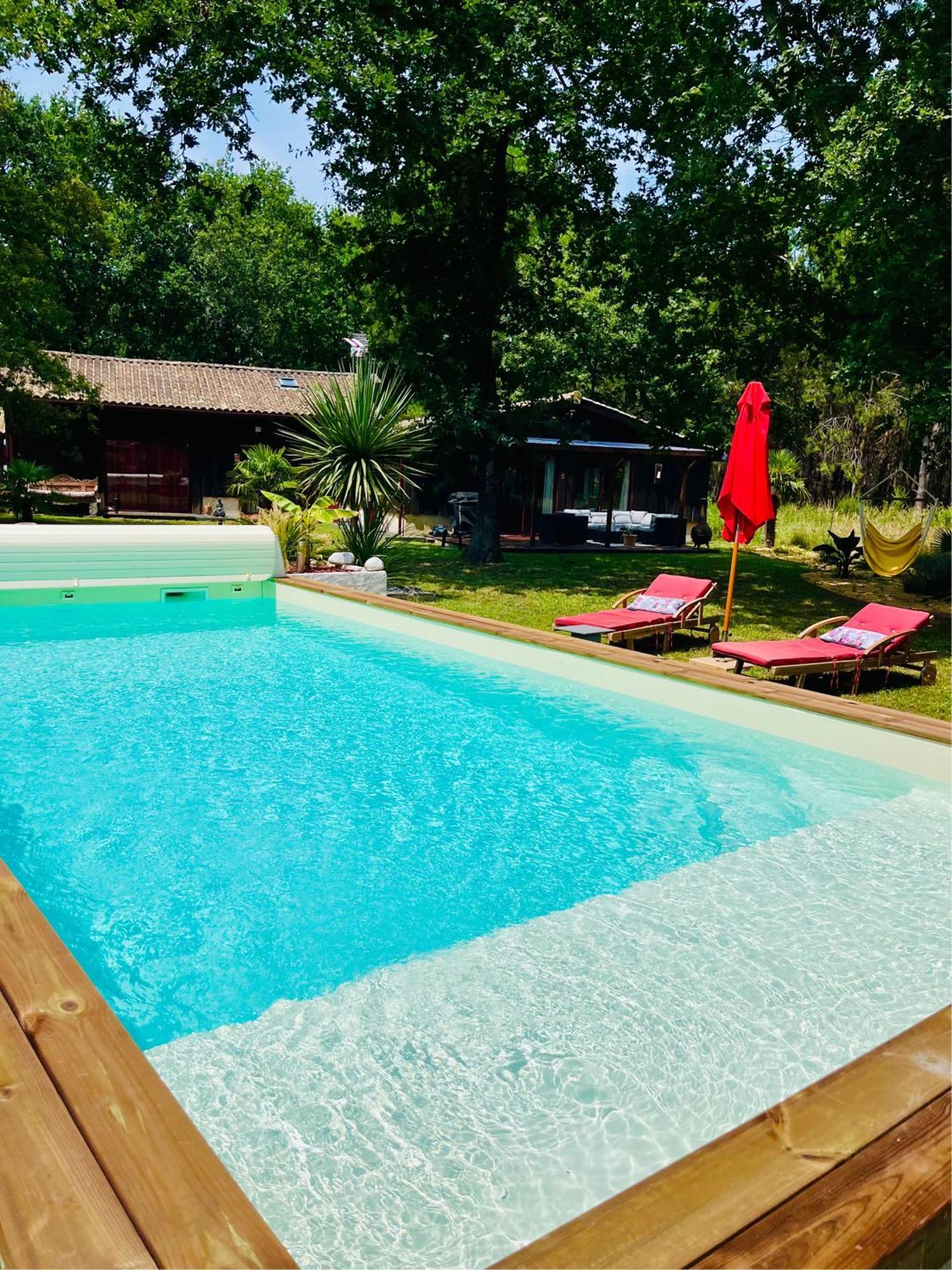 Hacienda De La Canopee Avec Piscine Chauffee Au Sel Hourtin Exterior photo